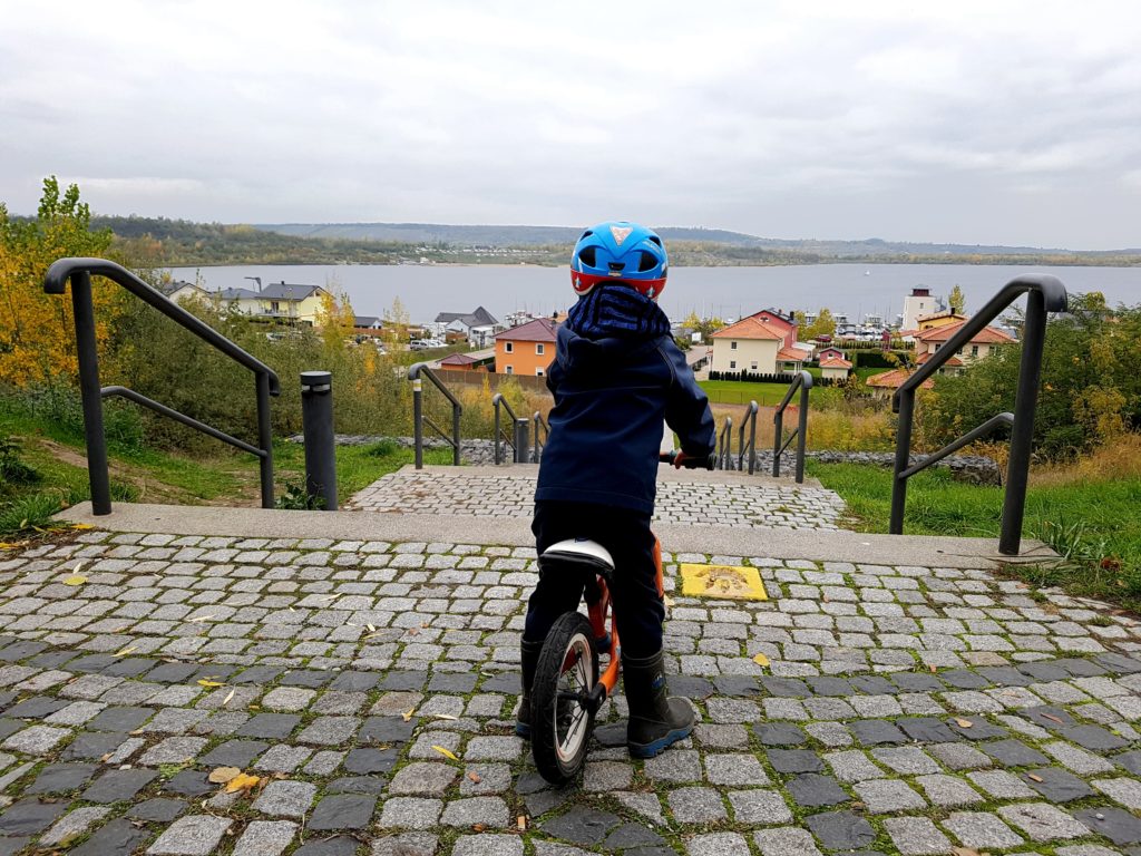 laufrad fahren bei kälte, jinder raus bei schlechtem wetter